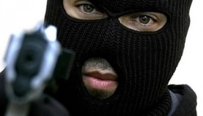 Грабители действовали слажено. Фото: nikvesti.com