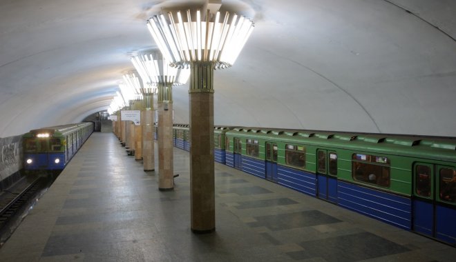 На "Центральном рынке" мужчину задержали. Фото: metro.kharkov.ua