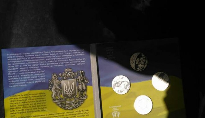 У подозреваемых нашли монеты. Фото: Пресс-служба патрульной полиции