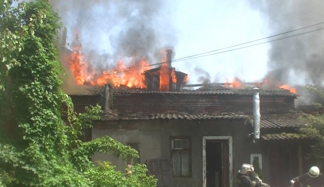 Пожар тушили шесть часов. Фото: kharkiv.dsns.gov.ua