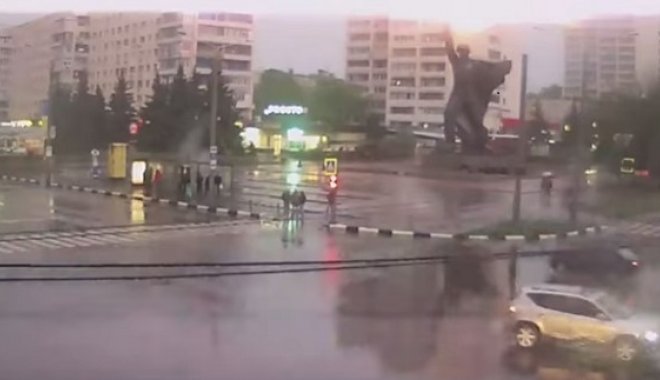 Скриншот из видео TriolanLive