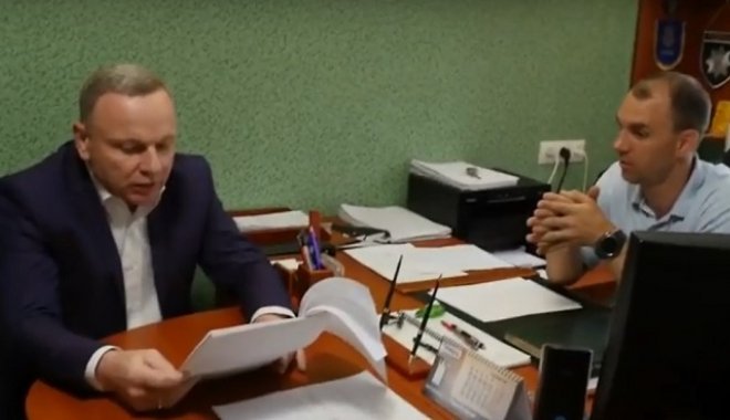 Скриншот из видео Дмитрия Маринина