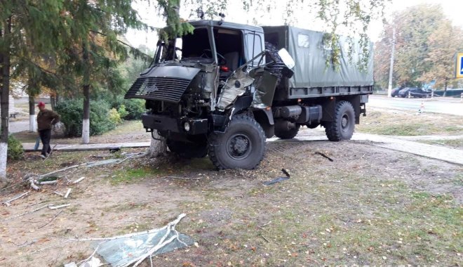 Пострадал 22-летний военный. Фото: ГУНП