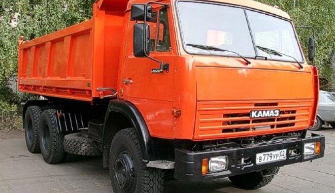 Мальчик не заметил грузовика, когда выезжал из переулка. Фото: izhevskinfo.ru