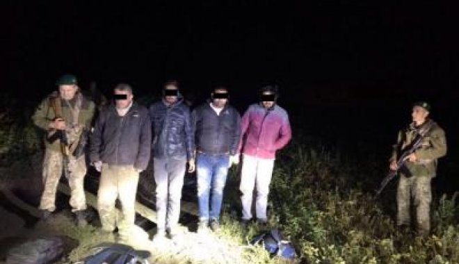 Нелегалов задержали. Фото: dpsu.gov.ua
