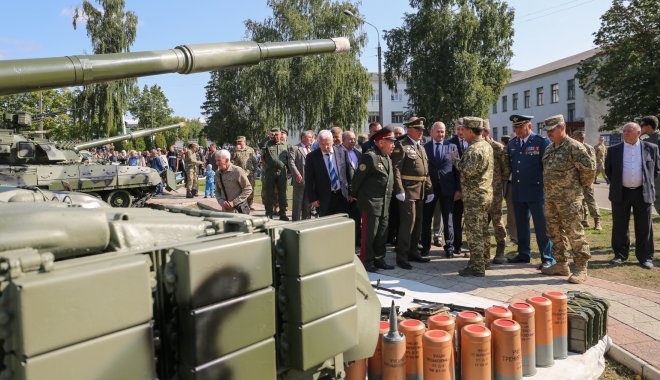 Полторак в Харькове. Фото: mil.gov.ua