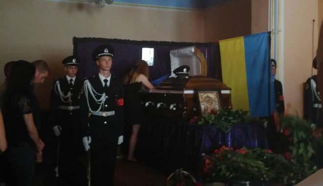 Прощание прошло в "Доме Алчевских". Фото: NewsRoom