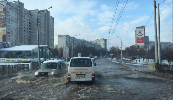 Начало моста. Фото: ХС