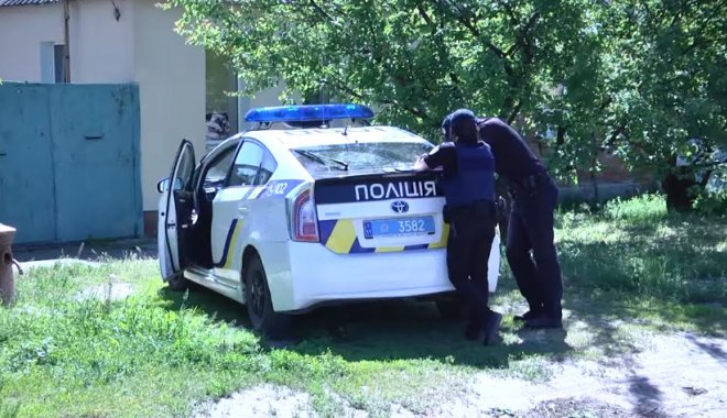 Пенсионер не послушал патрульных. Кадр из видео